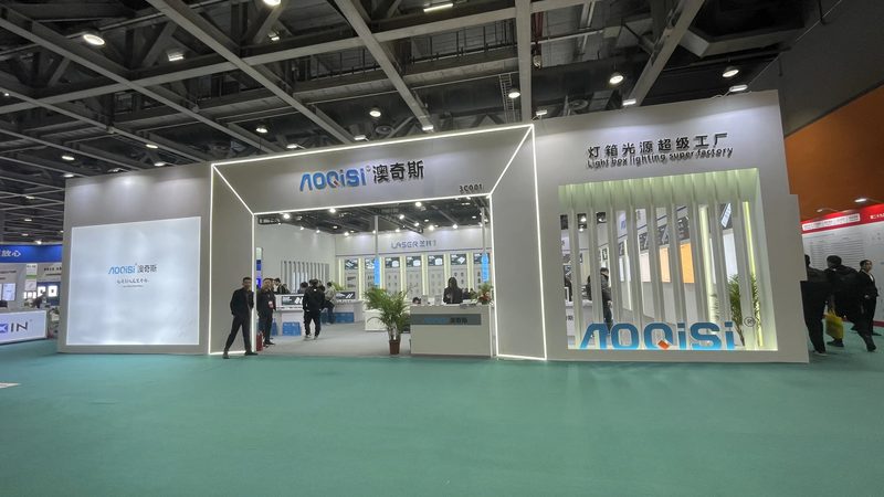 学校舞台搭建：价格背后的考量因素